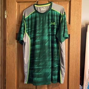 Mens fitted under armour shirt